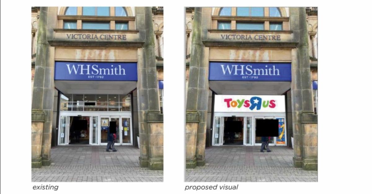whsmith-toysrus-photo