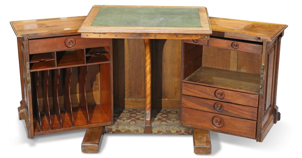 elstob-desk-open-1