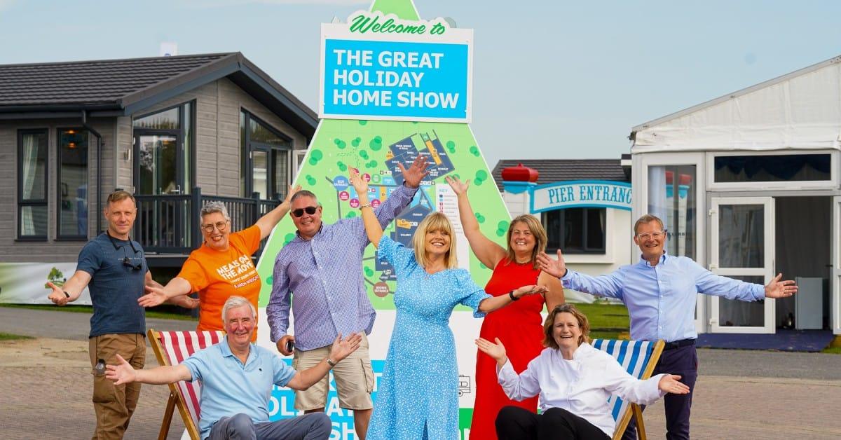 great-holiday-home-show-launches-with-andy-torbet-karen-wright-peter-wright-roaming-radfords-christine-talbot-steph-moon-and-show-chairman-richard-jones