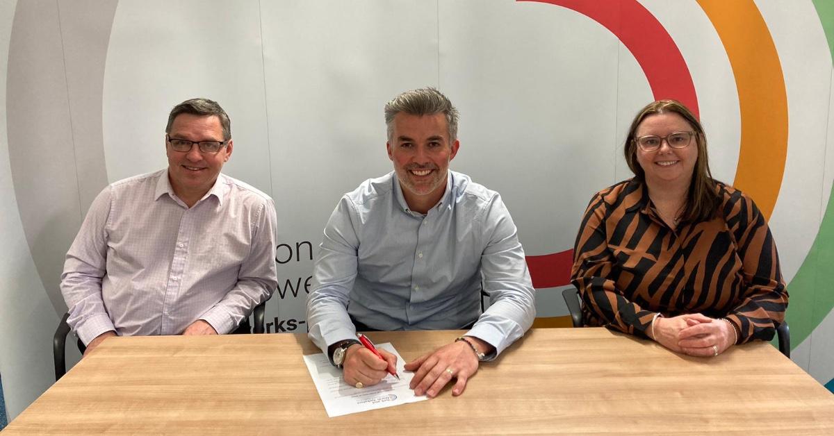David Skaith signing the Declaration of Acceptance of Office with James Farrar, Director of Economy & Interim Head of Paid Service, and Rachel Antonelli, Head of Legal & Interim Deputy Monitoring Officer at York and North Yorkshire Combined Authority.